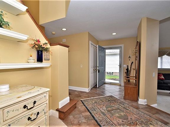 4th image of 3005 Waterford Dr #20