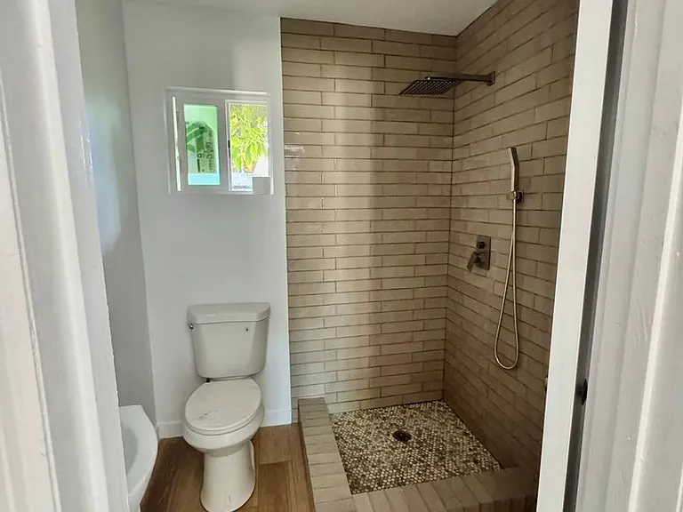 151 W 52nd St #153 — Photo 9