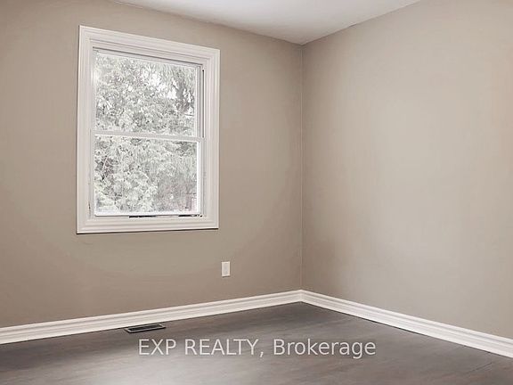 2nd image of 1892 Kingsdale Ave #A