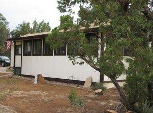 3084 Pinewood Dr, Overgaard, AZ 85933
