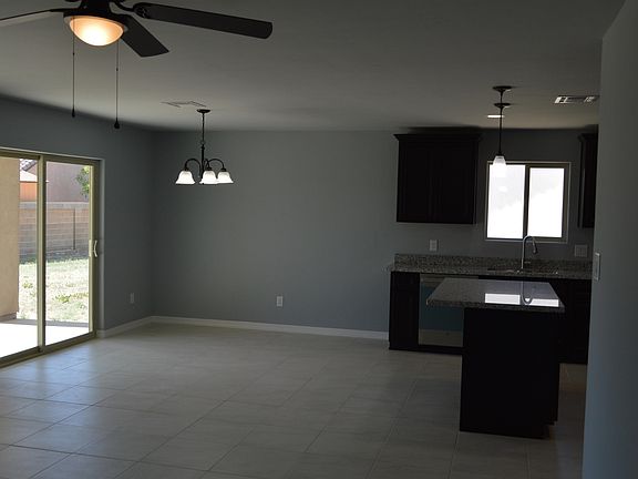 3rd image of 27341 Red Rock Rd