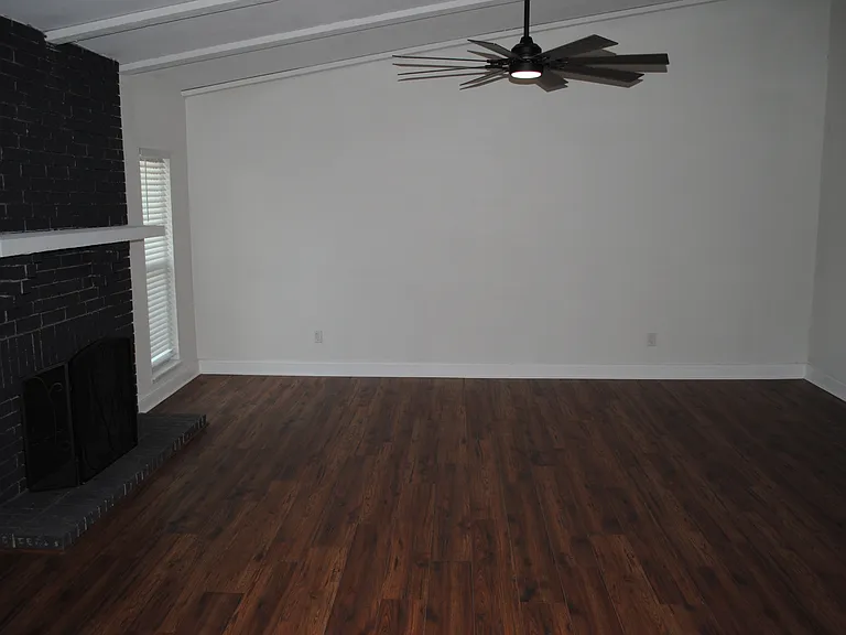 5241 Reed Dr — Photo 4