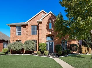 1379 Edmonton Dr, Lewisville, TX 75077
