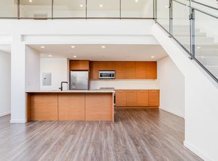 6311 Cambie St #102, Vancouver, BC V5Z 3B2