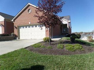 3374 Emerald Rdg, Cincinnati, OH 45211