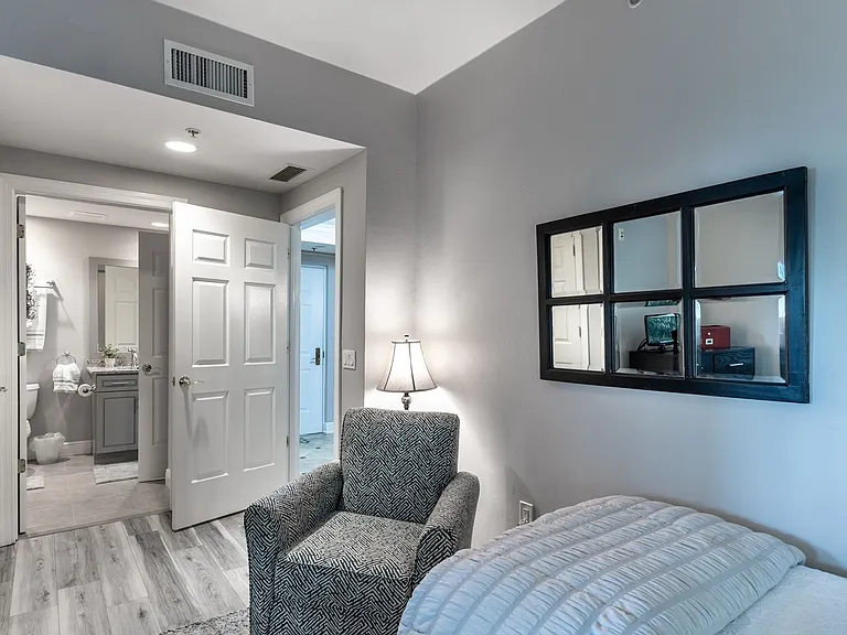 3313 Sunset Key Cir #107 — Photo 41