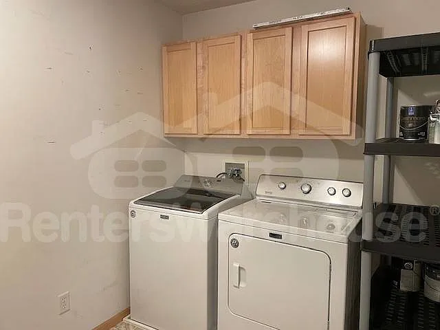 11011 Oak Grove Cir #B — Photo 11
