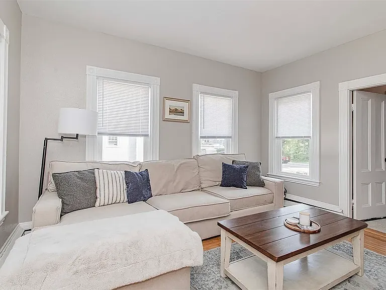37 Rockland St #1 — Photo 7