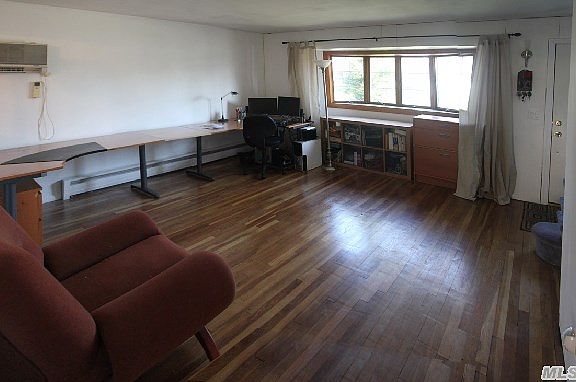 2nd image of 28 McKinley Ave