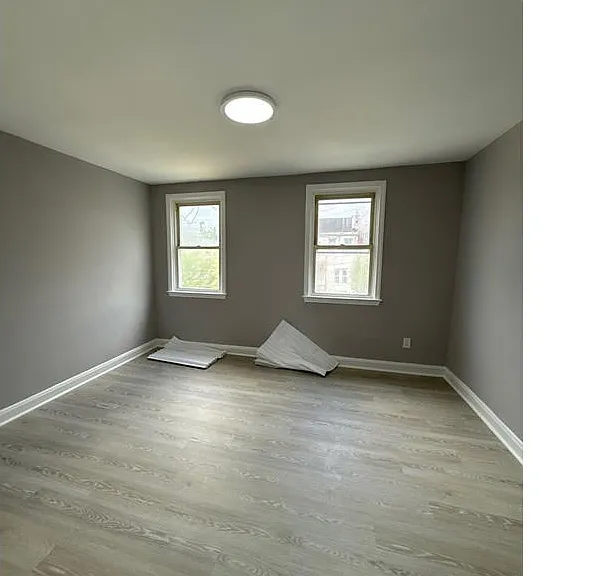 4900 Nelson Ave — Photo 13