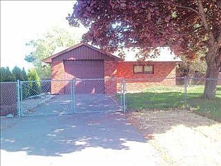 1st image of 136 Bogey Dr N