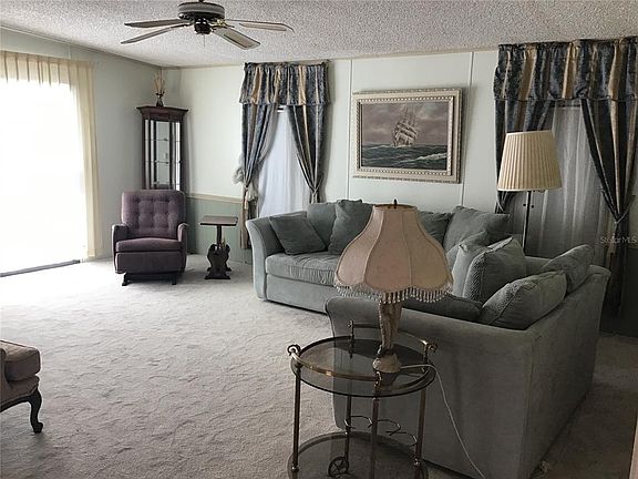 3rd image of 6276 Oriole Blvd