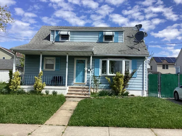 47 Spruce St, Port Reading, NJ 07064