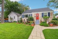 Youngblood St-2305-002.jpg