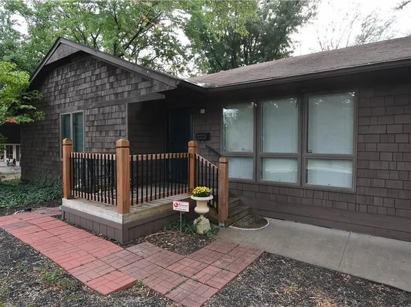 10200 Pflumm Rd, Lenexa, KS 66215