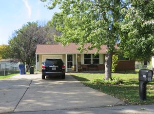 35 N Lang Dr, O Fallon, MO 63366
