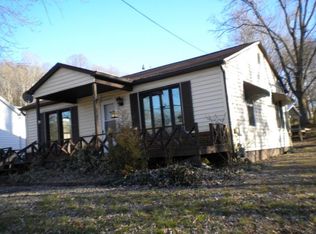 306 Breazeale St, Harriman, TN 37748