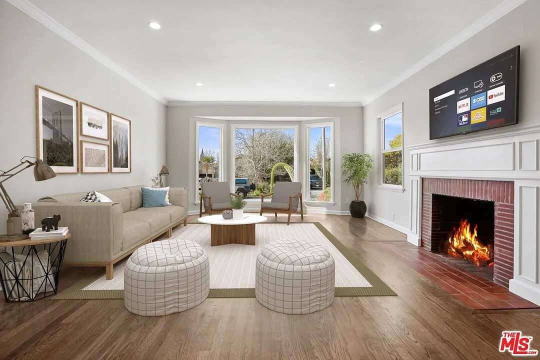 3 bed, 2.0 bath, 1730 sqft, $4,495 — Photo 1