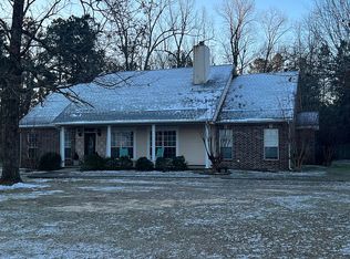 1500 Oak Hill Dr, White Hall, AR 71602