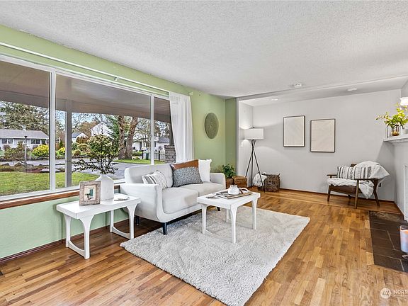 4th image of 6208 83rd Street SW