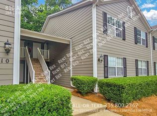 810 Ashebrook Dr APT D, Greensboro, NC 27409