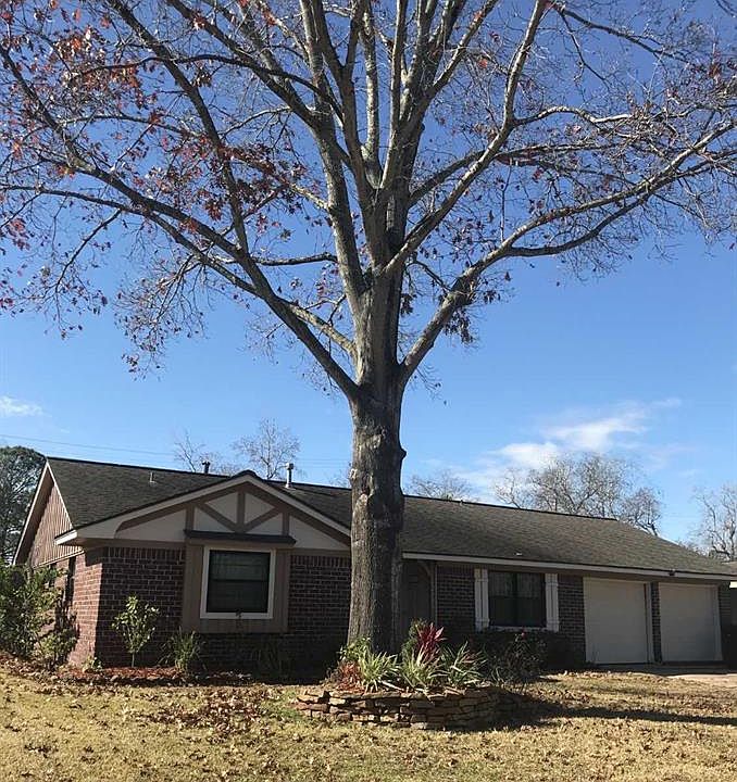 1st image of 12114 Braewick Dr