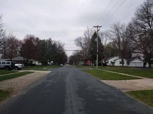 3904 Canterbury Ave, Kalamazoo, MI 49006