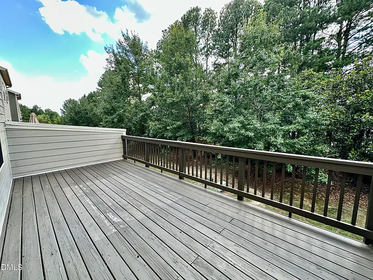 1004 Waymaker Ct — Photo 24