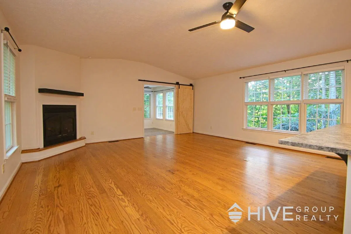 40 Horsehead Rd in Grottoes, VA 24441 — Photo 4