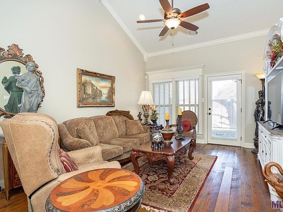 4th image of 38064 Natchez Ct