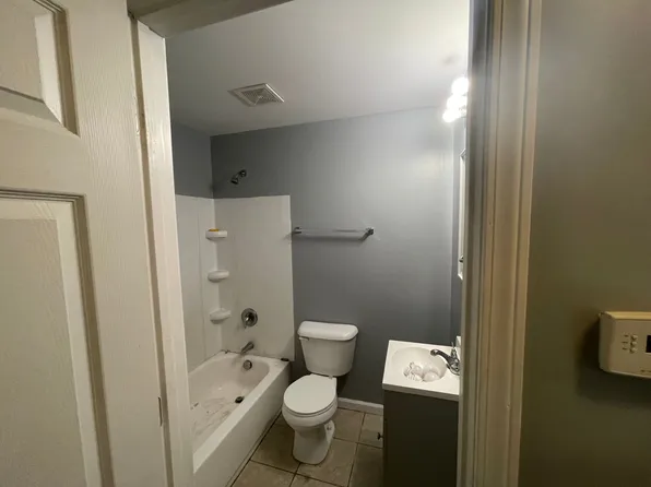 807-809 W. Courtois St.