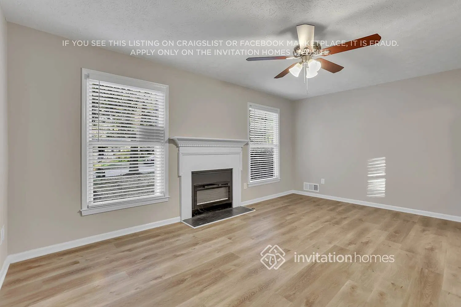 528 Rockborough Terrace Stone Mountain, GA 30083 — Photo 3