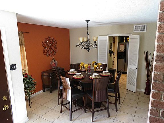 2nd image of 8811 Moonlight Forest Dr
