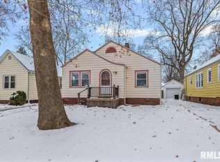 2357 S 8th St, Springfield, IL 62703