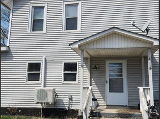 14 Lawrence Ave #1F, Coxsackie, NY 12051