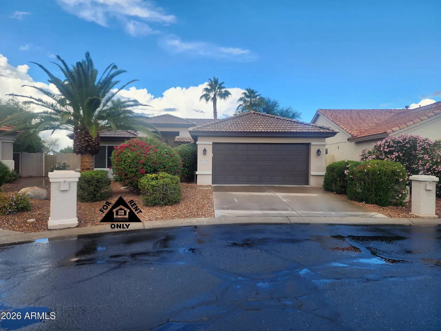 2 bed, 2.0 bath, 1570 sqft, $2,500 — Photo 1