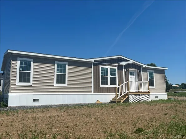 3 Blue Bird Ln, Springport, NY 13160