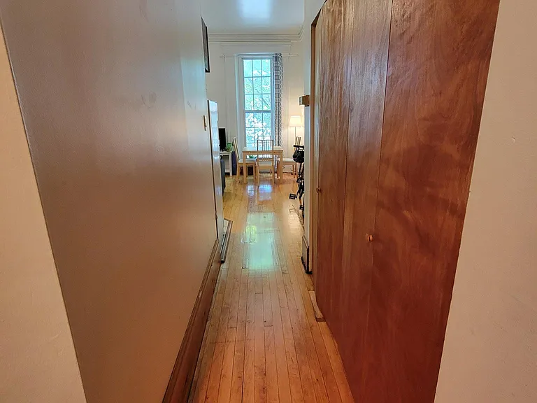 326 S 15th St #2F — Photo 3