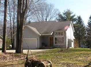 1286 Tote Rd, Rock Creek, OH 44084