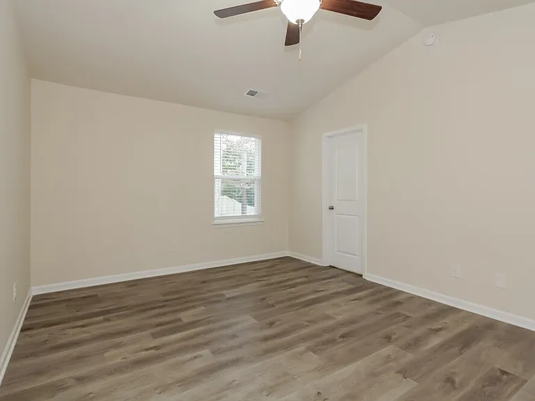 7810 Shadow Lawn Rd — Photo 10