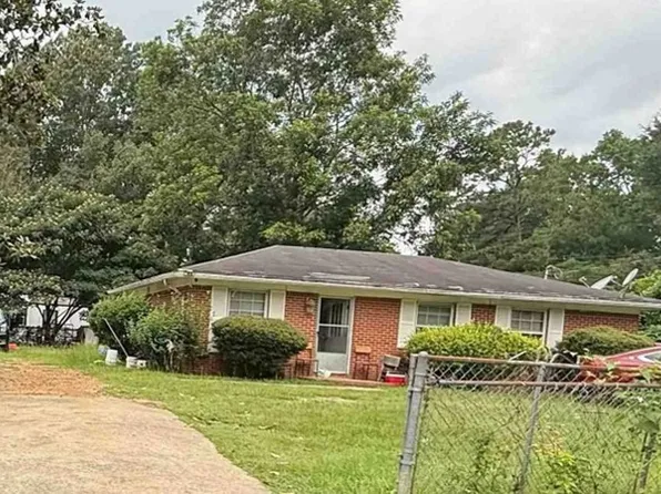 105 Dogwood Ave, Brent, AL 35034
