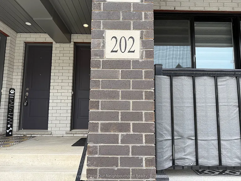160 Densmore Rd #202 — Photo 2
