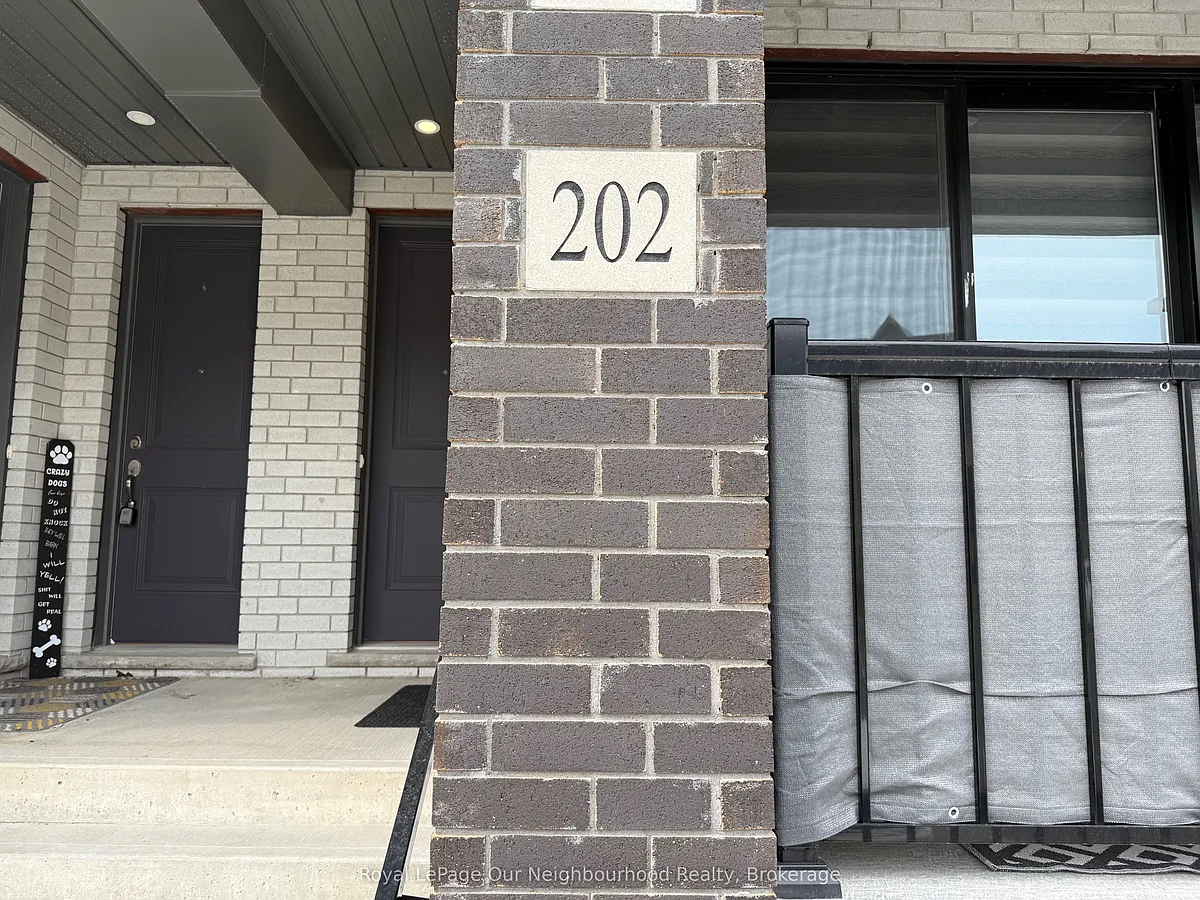 Building Photo - 160 Densmore Rd #202