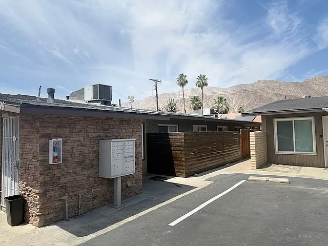 51099 Eisenhower Dr #C1 — Photo 24