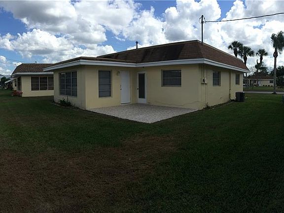 2nd image of 2211 Gardenia Way
