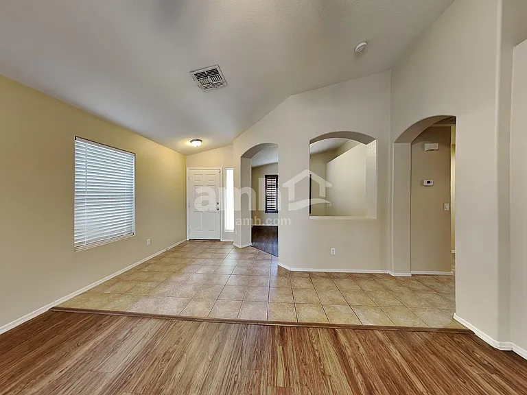 20914 N 85th Ln — Photo 6