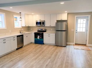 8 Maple St #1-2, Norwich, CT 06360