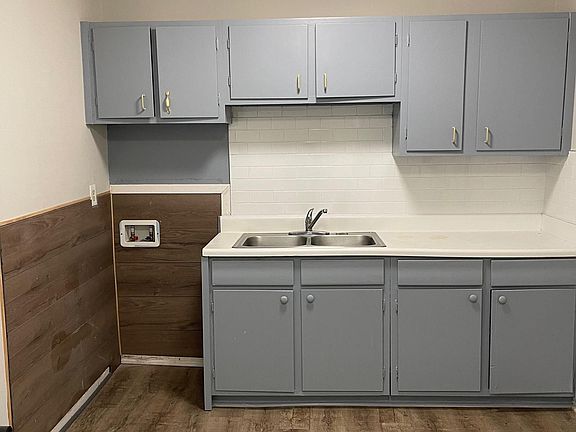 5th image of 505 Harris Ave #A