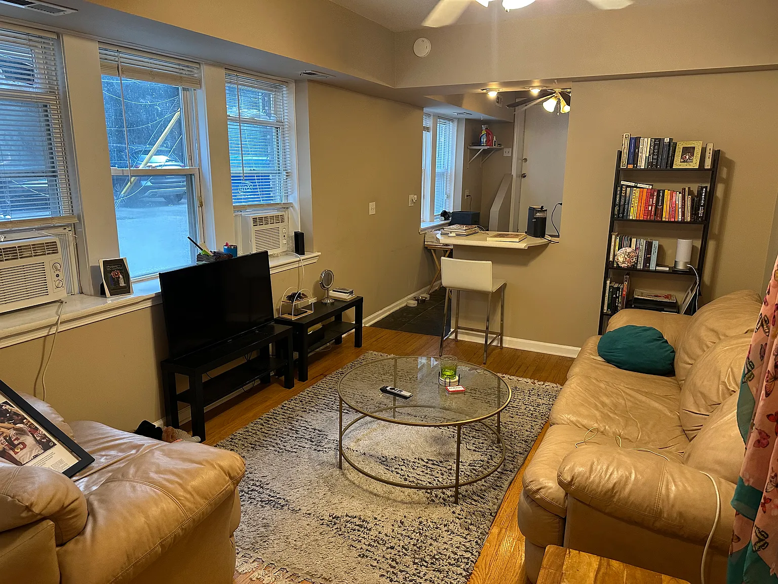 1 bed, 800 sqft, $1,875 — Photo 1