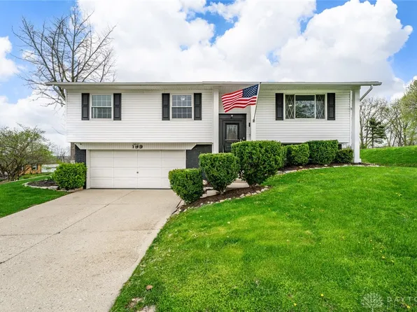 199 Golfwood Dr, Dayton, OH 45449